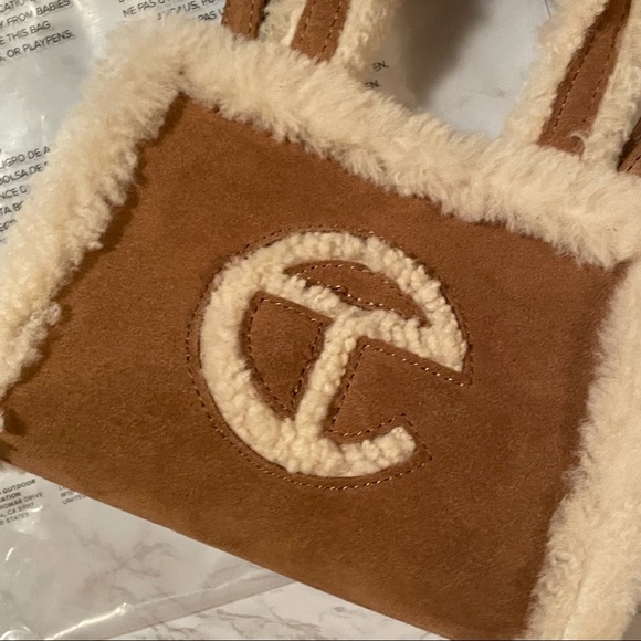Telfar x Ugg Australia mini bag shearling mini bag - Picture 7 of 7